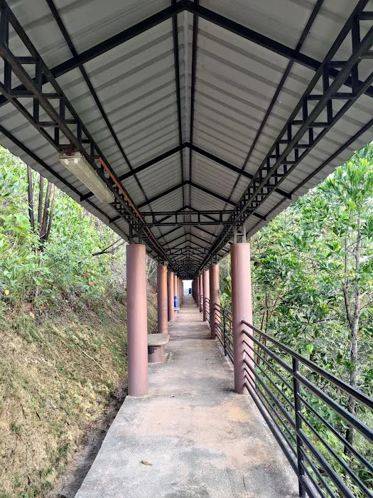 Taman Puncak Jalil Recreation Park Picture 7