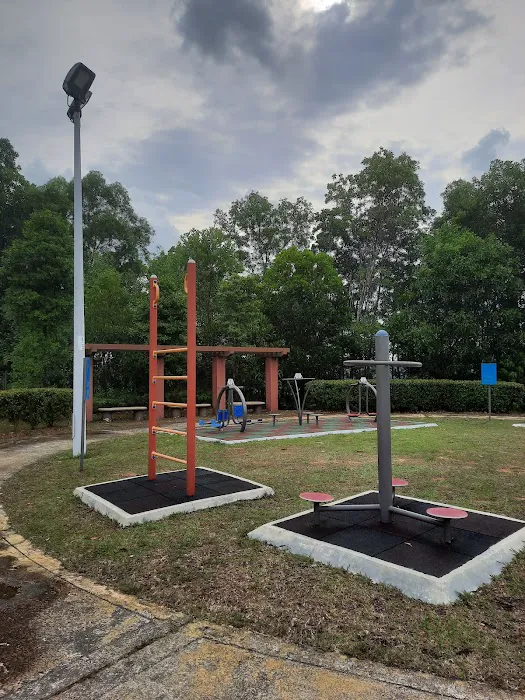 Taman Puncak Jalil Recreation Park Picture 10