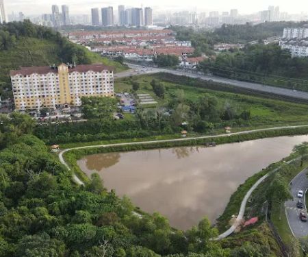 KOLAM TAKUNGAN MESRA ALAM TAMAN PUNCAK JALIL (KT19)