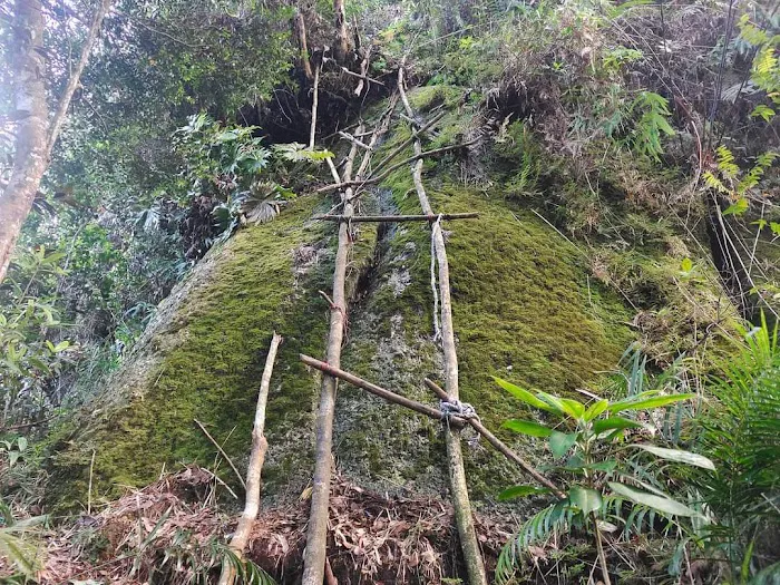 Gunung Batu Putih Picture 2