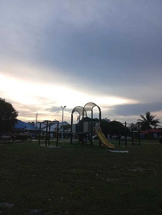 Park & Garden Picture 4