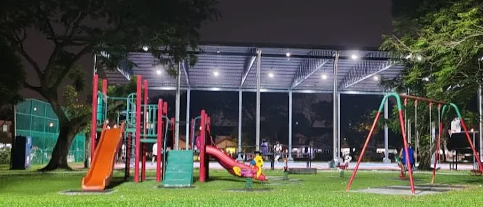 Basketball Court Taman Kinrara Picture 1
