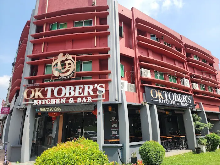 Oktober's Kitchen & Bar Picture 9