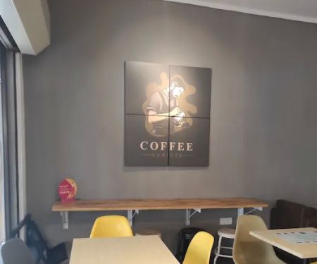 The Cups Coffee & Kitchen