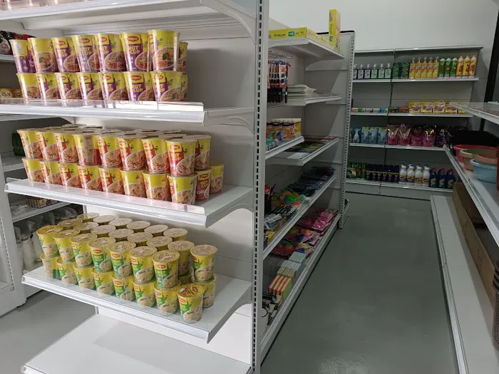 EZ MINI MART Picture 2