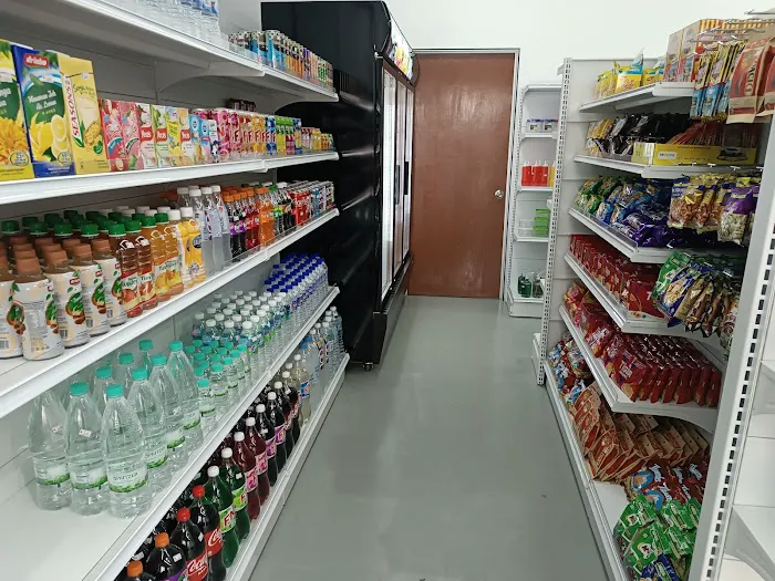 EZ MINI MART Picture 10