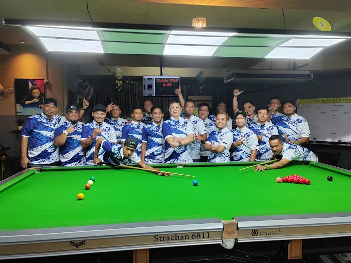 P&E SNOOKER CENTRE Picture 4
