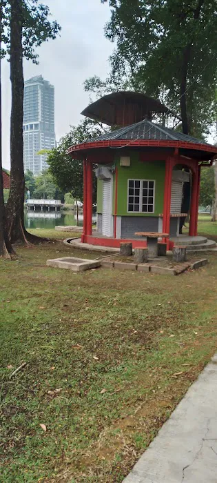 Youth Park Picture 8