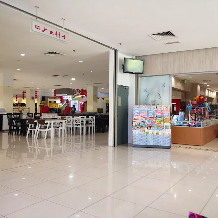 Plaza Salak Park Picture 10