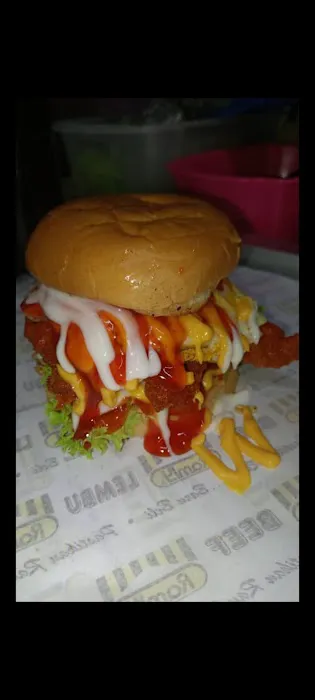 A&A STATION BURGER Picture 2