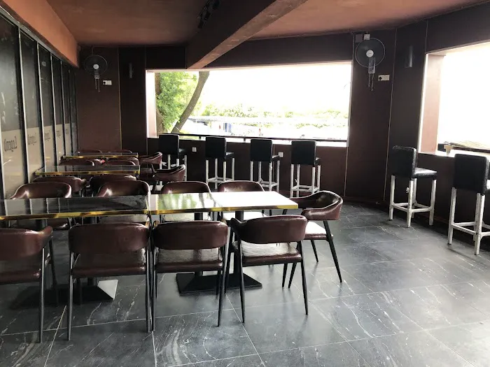Classico Cafe Picture 7