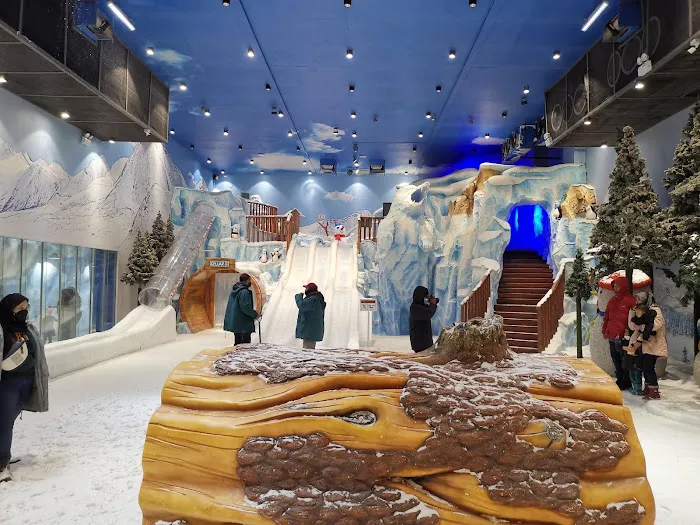 i-City Theme Park Picture 2