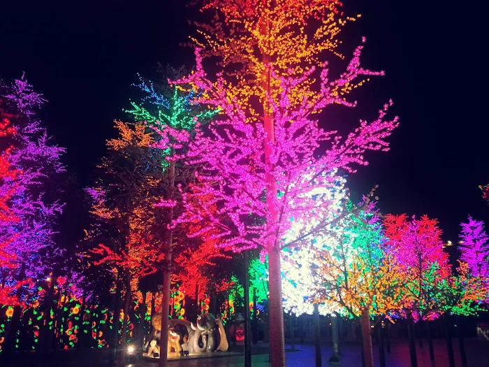 i-City Theme Park Picture 4