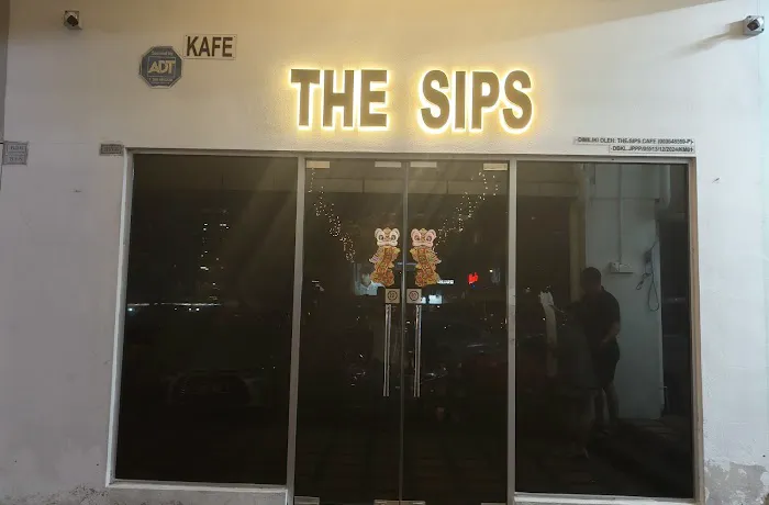 THE SIPS CAFE Picture 2