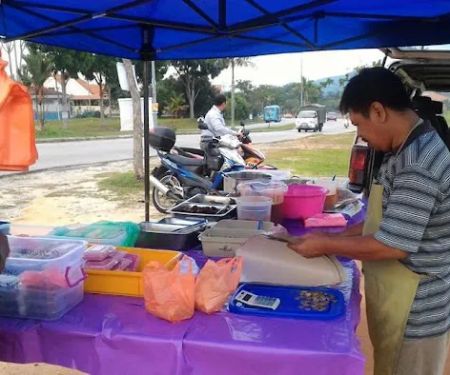 Nasi Kerabu Cik Ani Simpang 3