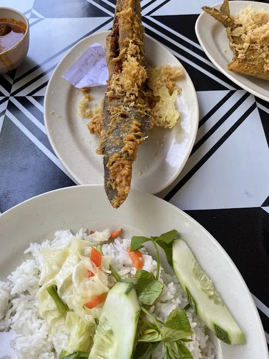Kedai Sotong Gemuk Pinggiran Putra Picture 2