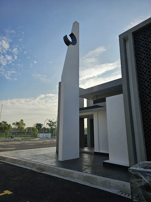 Surau Elmina Green Picture 4