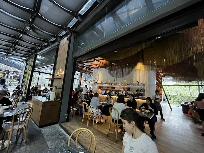 The Public House KL Picture 9