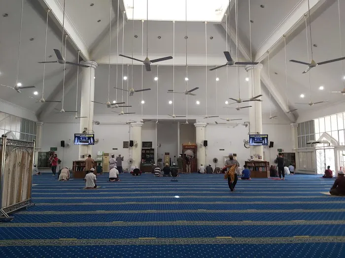 Masjid Saujana Utama Picture 1