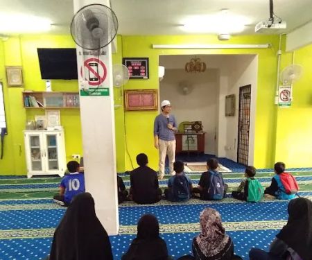 Surau Al-mustaqim