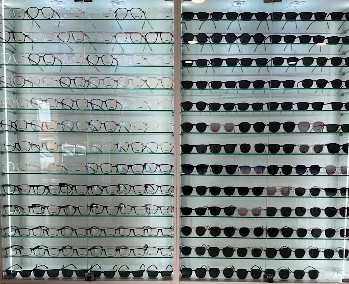 My Dear Eyes Optometry Picture 5