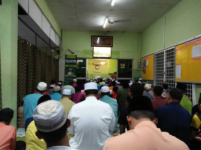 Surau Al Hidayah Saujana Utama Picture 1