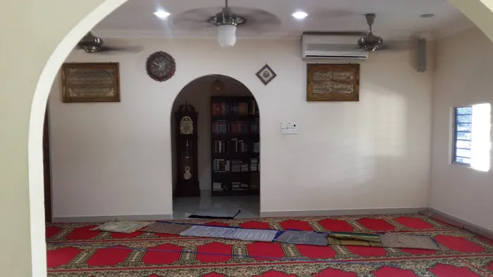 Surau Manbahul Picture 1