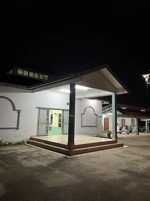 Surau Nur Khalid Picture 3