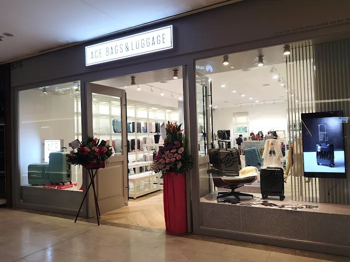 Ace Bags & Luggage The Gardens Mall Picture 4