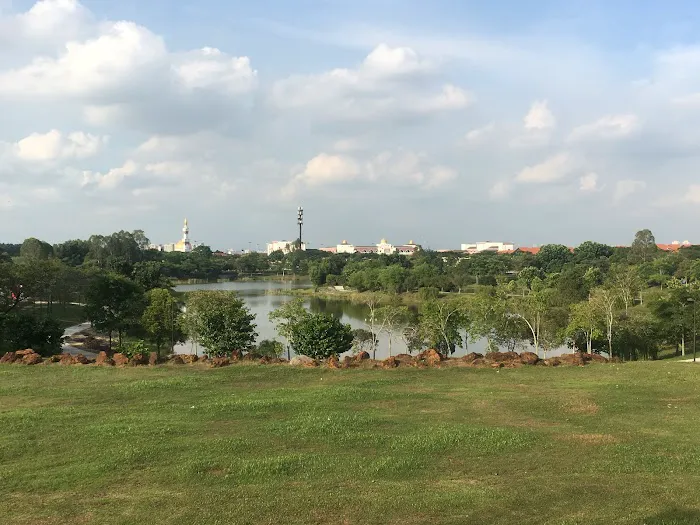 Taman Tasik Alam Impian Picture 9