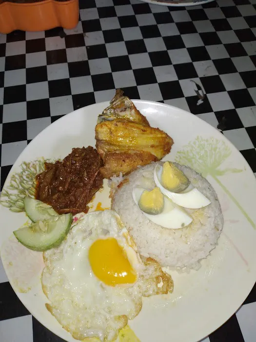 RR STREET FOOD Picture 9