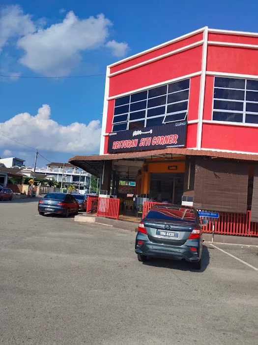 SITI CORNER Picture 5