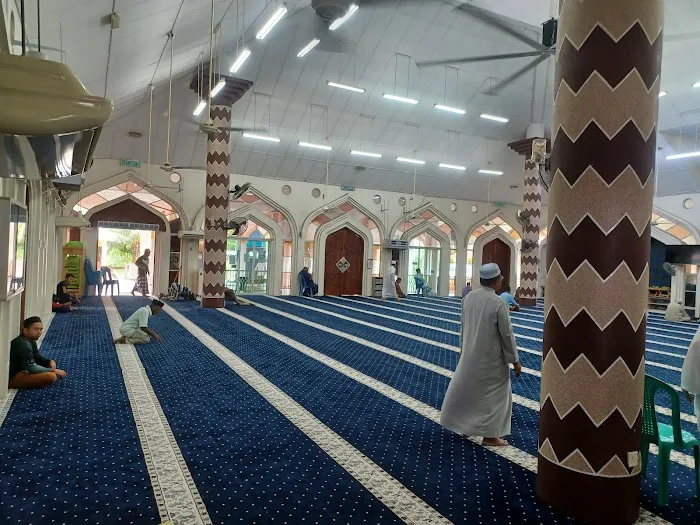 Nurul Iman Mosque (Main Mosque) Picture 6