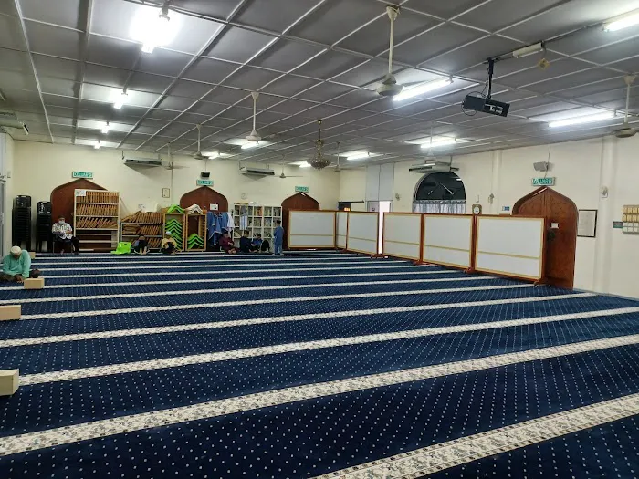 Nurul Iman Mosque (Main Mosque) Picture 2