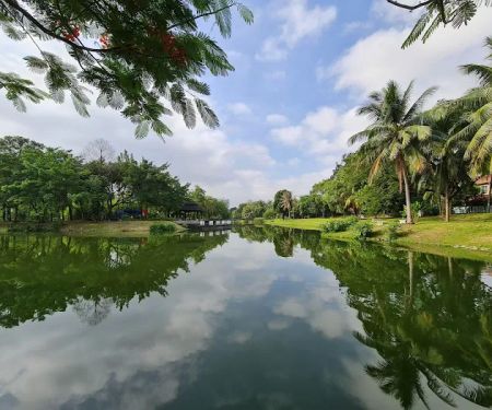 Ambang Botanik Lake Garden