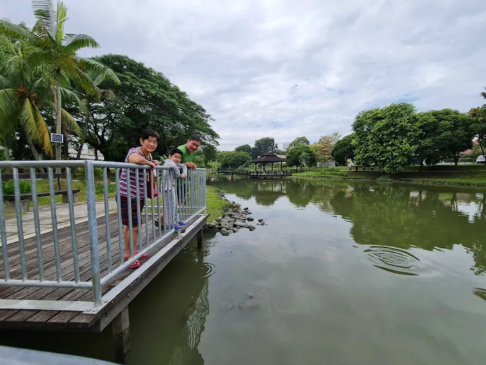 Ambang Botanik Lake Garden Picture 10
