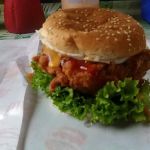 Burger Black Pepper Nenas Bera