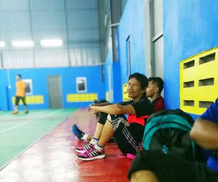 Dewan badminton MY morak