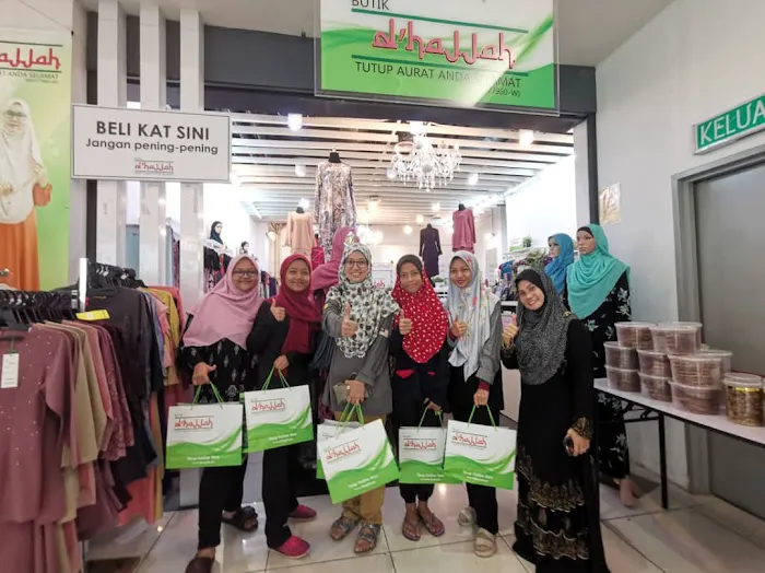 D'Hajjah Boutique Picture 1