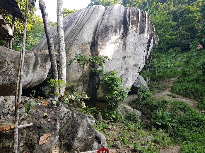 Bukit Baginda Trailhead Picture 2