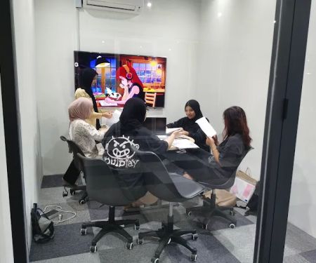 Thinker Table Bangi