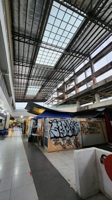 Bangi Street Mall Picture 5