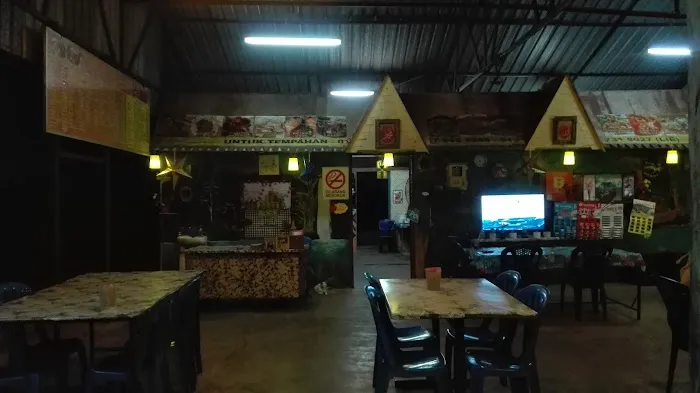 Nora Tomyam Seafood Picture 4