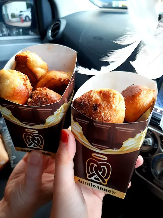 Auntie Anne's @ MyTOWN Shopping Centre Picture 2