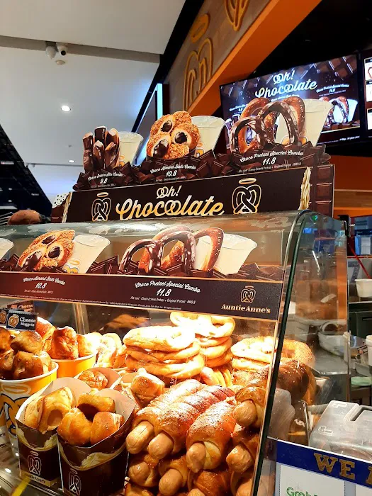 Auntie Anne's @ MyTOWN Shopping Centre Picture 3