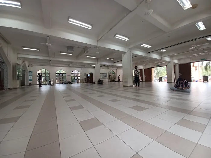 Masjid Al-Husna Bandar Sunway Picture 2