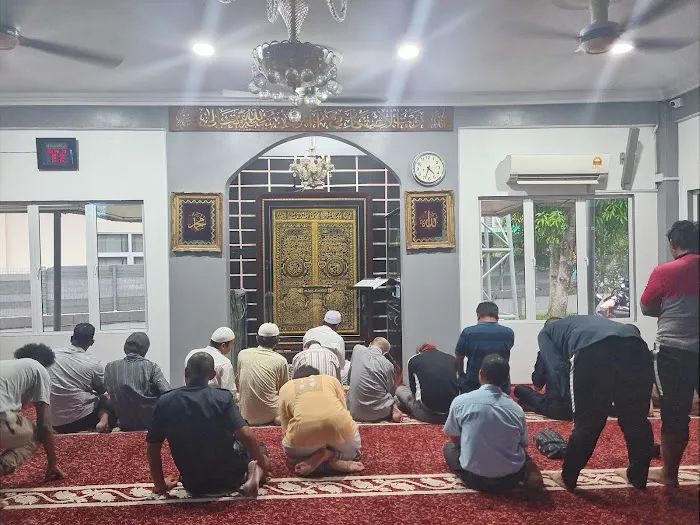 Surau Al-Mukminin Picture 4