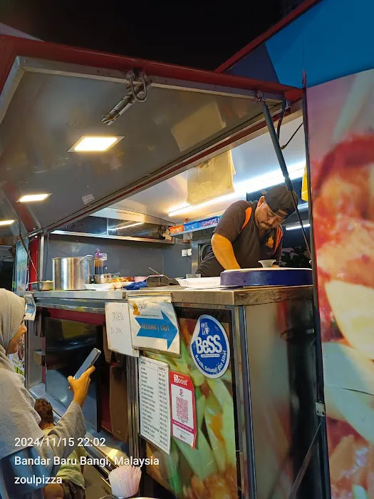 ZOUL PIZZA BANGI Picture 1