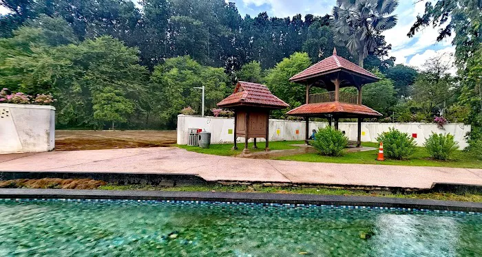 Permaisuri Football Field Picture 3