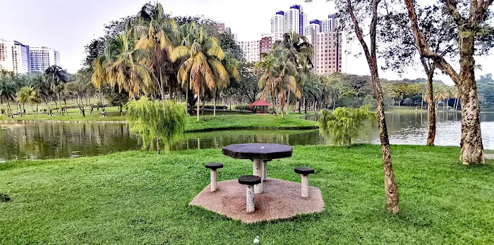 Permaisuri Football Field Picture 5